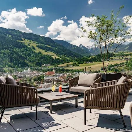 Ferienalm Panorama * 斯拉德明