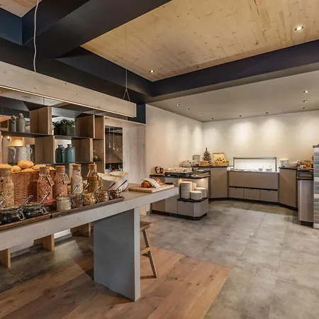 Ferienalm Panorama *