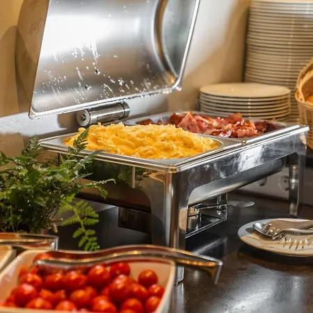 Ferienalm Panorama 斯拉德明