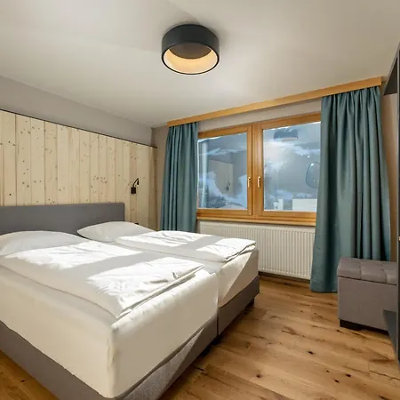 Ferienalm Panorama Hotel *